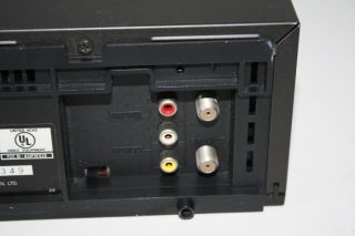 JVC Model HR - A52U VCR VHS Player/Recorder EUC 8
