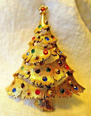 Vintage 2 1/4 " Christmas Tree Gold Tone Rhinestone Signed J.  J.  Brooch Pin