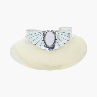 Navajo / Sterling Silver Vintage Signed Pink Mop Cuff / Bracelet 6.  25“ (17g)