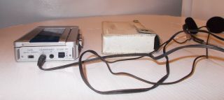 560 21090350 PORTABLE MUSIC PLAYER TAPE OR CASSETTE SEARS AND ROEBUCK 2