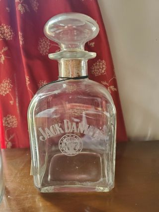 Jack Daniels Old No 7 Decanter (vintage)