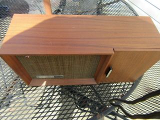Vintage Panasonic Re 7487 Solid State Fm Am 10 Transistor Radio Wood Cabinet