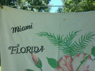 (4) Vintage Florida Souvenir Beach Towels State Map,  (2) Miami,  St.  Petesburg 8