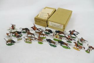 21 Vintage Tin Flats Zinnfiguren Scholtz 30mm W/ Box Indians Bison Buffalo Toy
