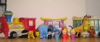 Vintage Fisher Price Little People Circus Train 991 W/ Animals & People