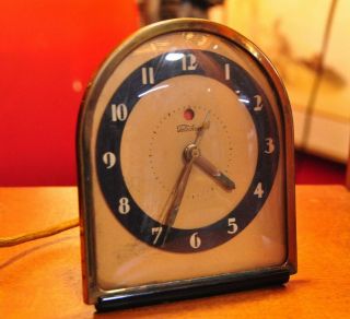 Quality Art Deco Vintage Electric Telechron Electric Alarm Clock Great