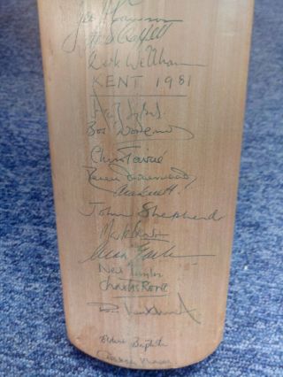 Vintage Signed Autographed Full Size Cricket Bat - Kent v Australia 1981 3