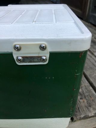 Vintage Coleman Cooler Ice Chest Green & White w/Handles 1979 6