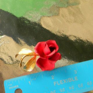 Vintage Brooch Pin Signed 2x Cerrito Red Enamel Rose W/ Gold Tone Leaves & Stem