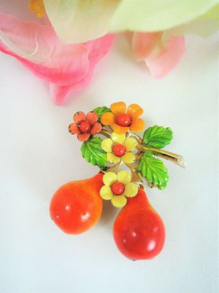 Vintage Selini Fabulous Enamaled Metal Floral Fruity Pear Brooch Fully Three - D