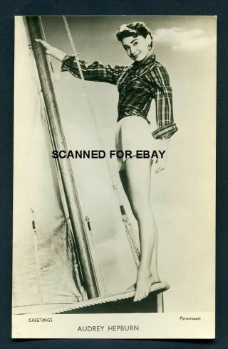 Audrey Hepburn Pin Up Vintage Greetings Series 1950s Photo Postcard