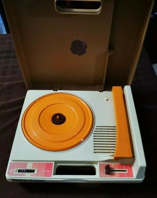 Vintage 1978 Fisher Price Record Player Portable Turntable 825