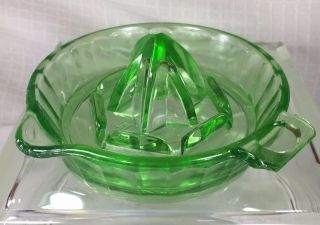 Vintage Green Depression Uranium Glass Hazel - Atlas Juice Reamer Juicer S2