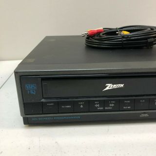 ZENITH VRE200 VCR VHS Player/Recorder and NO Remote 2