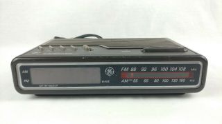 Vintage Ge 7 - 4612a Digital Alarm Clock Radio Red General Electric Retro
