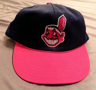 Vintage Cleveland Indians Trucker Mesh Snapback Hat