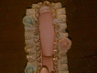 Vtg Fairyland Imports Japan Lady ' s Hands w/ High Heel Shoe - Porcelain Lace - Pink 6
