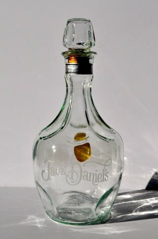 1901 Jack Daniels Vintage Etched Glass Bottle Whiskey Bar Decanter 1.  75l