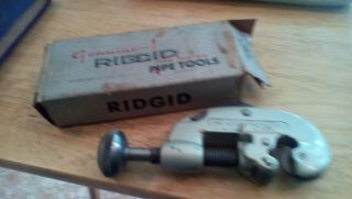 Vintage RIDGID 10 Tubing Pipe Cutter Made in Ohio,  U.  S.  A.  w/Box 2