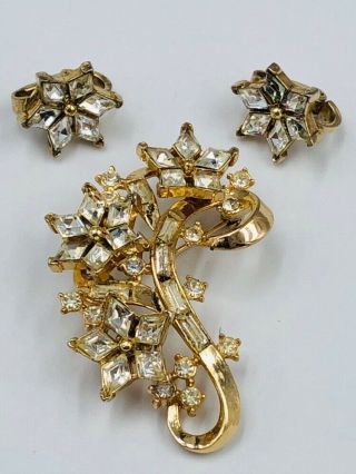 Vintage Crown Trifari Philippe Gold Tone Rhinestones Brooch & Clip Earrings Set