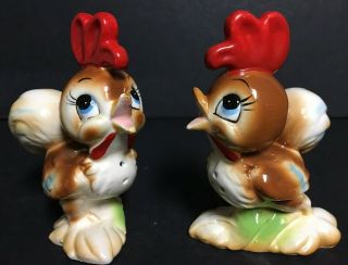Vintage Cute Ceramic Chicken Rooster Figurine Salt & Pepper Shakers Japan