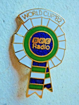 Vintage Enamel Badge Bbc Radio Football World Cup 1982