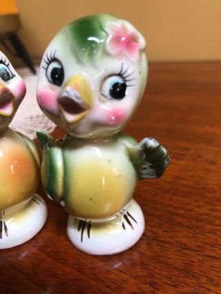 Vintage Anthropomorphic Bird Couple Salt and Pepper Shakers Japan 6