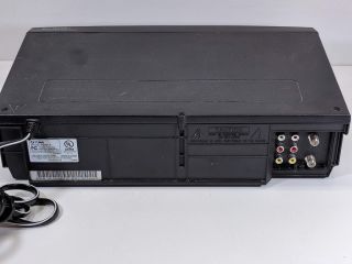 Funai VHS HQ Hi - Fi Stereo Video Cassette Recorder Player F260LA 4
