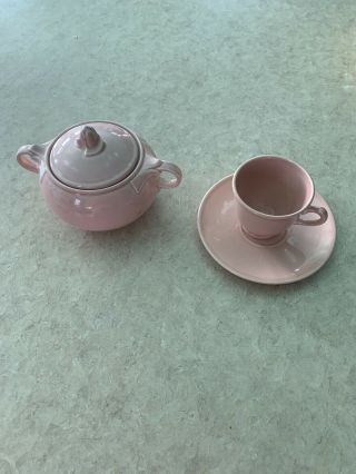 Lu - Ray Pastels T.  S & R Sugar Bowl And Teacup With Saucer Vintage