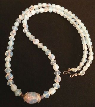 30 " Vintage Murano Venetian Opalescent Moonstone Foil Art Glass Bead Necklace