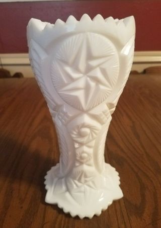 Vtg Mid Century Carved White Milk Glass Unique Starburst Pattern Vase Heavy