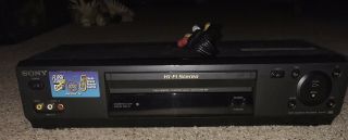 Sony Vcr Vhs Player Recorder Slv - N77 W/ Cables Flawless.