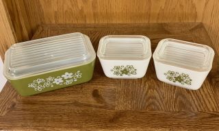 Vintage Pyrex Green And White Spring Blossom Crazy Daisy Refrgerator Dishes