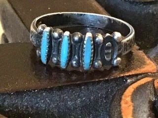 Vintage Zuni 925 Sterling Silver Petite Point Turquoise Ring Size 8.  5,  3g Signed