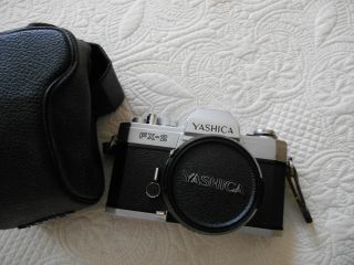 Vintage Chrome Yashica Fx - 2 35mm Slr Film Camera With Ml 50 Mm 1:1.  9 Lens