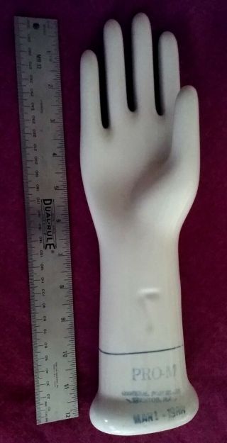 Vintage Porcelain Hand/glove Mold From 1988