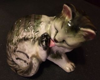 Vintage Kasuga Ware Porcelain Cat Figurine Statue With Cat Licking Its Paw