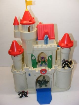 Vintage Medieval Knights Playset Castle With Figures And Dagon,  Spectra 1991