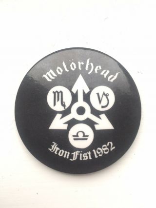 Vtg Motorhead Iron Fist 1982 Pin Badge Heavy Metal Lemmy Band 1980s