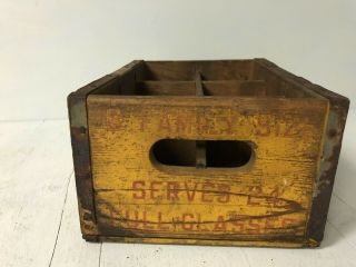 Vtg Coca Cola yellow wood caddie or crate for six 1 qt Family Size bottles 4