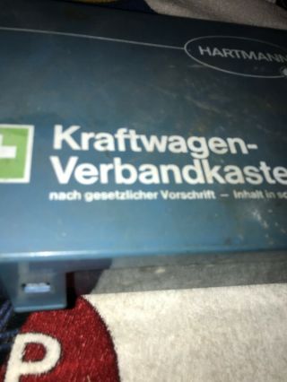 VTG/VW/MERCEDES/German Hartmann Auto First Aid Kit Kraftwagen Verbandkasten 2