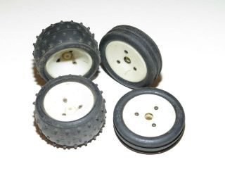 Rc10 - 0422 Team Associated Rc10 Vintage Buggy Tires Wheels Front And Rear