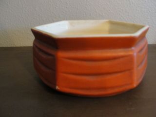 VINTAGE MCCOY POTTERY orange FLORALINE 6 SIDED BOWL WITH 420 Hexagon 7