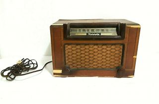 Vintage Motorola Wood Tube Radio Model 65 X 13 - A