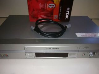 Sony Slv - N750 Hi - Fi Stereo Vhs Vcr Flash Rewind 19 Micron Head Video Recorder