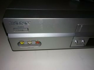 Sony SLV - N750 Hi - Fi Stereo VHS VCR Flash Rewind 19 Micron Head Video Recorder 2