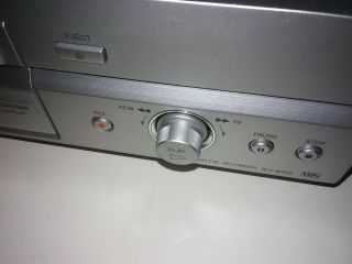 Sony SLV - N750 Hi - Fi Stereo VHS VCR Flash Rewind 19 Micron Head Video Recorder 4