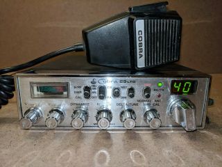 Vtg Cobra 29 Ltd 40 - Channel Cb Radio Not Classic W/ Cobra Mic Powers On