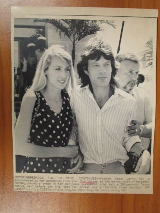 Vtg Wire Ap Photo Singer Sir Mick Jagger & Model Jerry Hall Rolling Stones 4