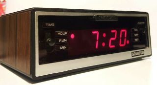 Spartus Comet II Digital Alarm Clock Vintage wood grain look red LED 1122 2